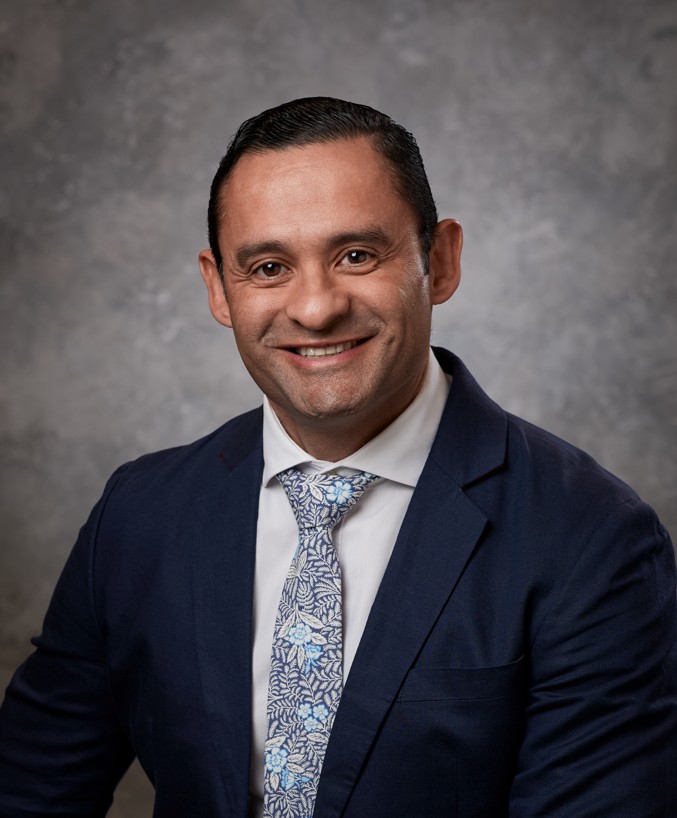 Headshot of Andres Pizarro